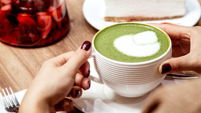 Making a Creamy, Frothy Tea Latte